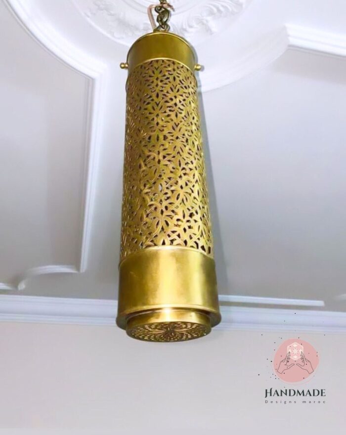 Stunning Moroccan pendant ceiling light with intricate design