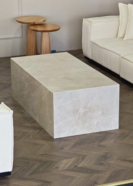 Porzellan Couchtisch “Cube”